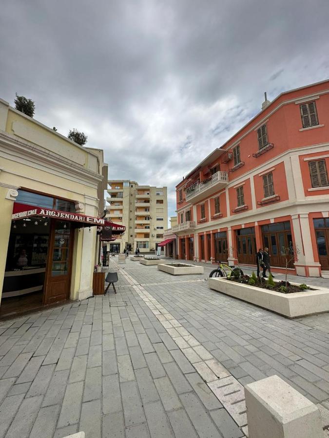 Central Charm Apartments Wlora Zewnętrze zdjęcie