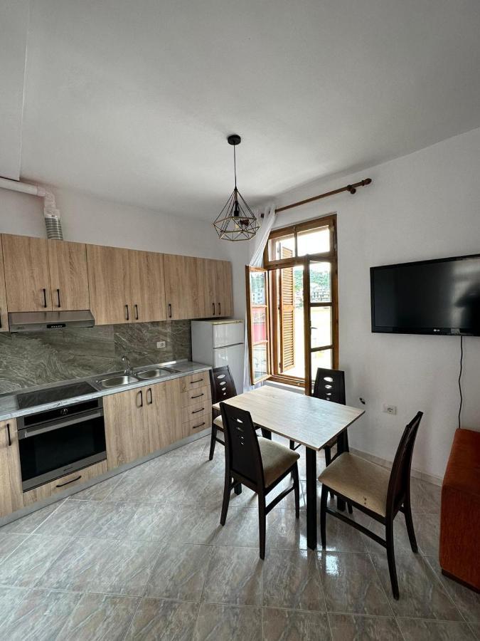 Central Charm Apartments Wlora Zewnętrze zdjęcie