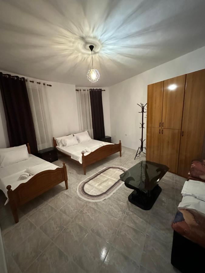 Central Charm Apartments Wlora Zewnętrze zdjęcie